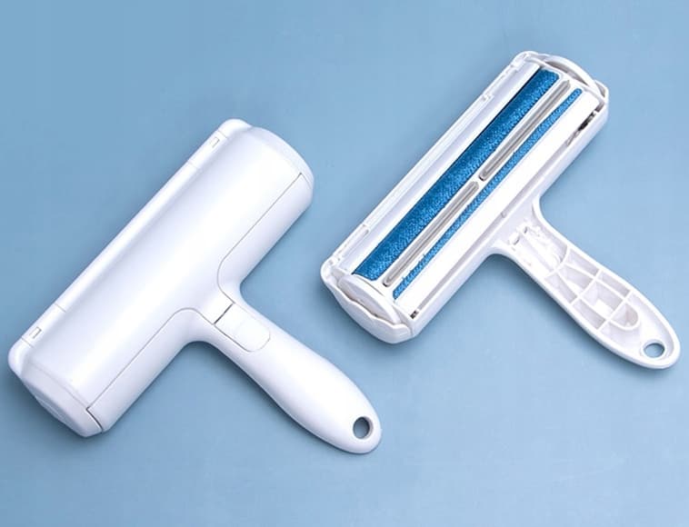 PetRoller - Koniec sierści na kanapie